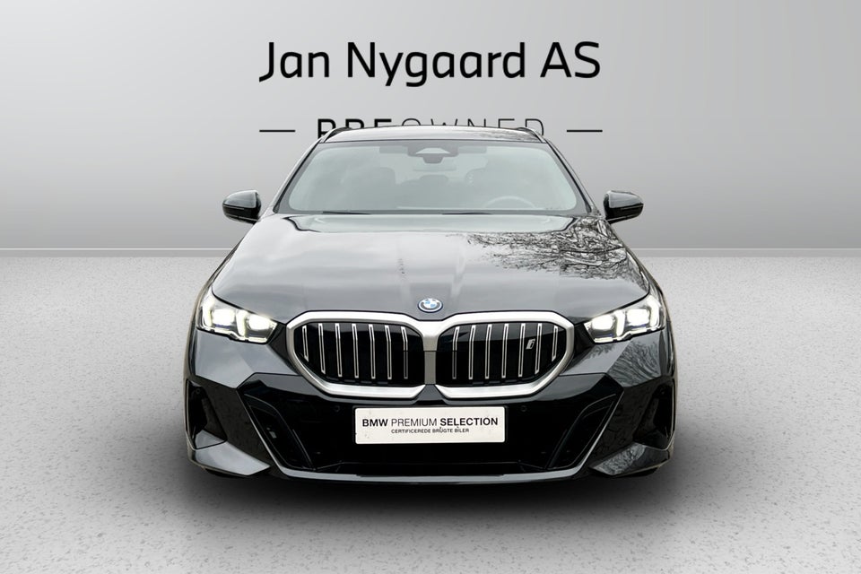 BMW i5 eDrive40 M-Sport 4d