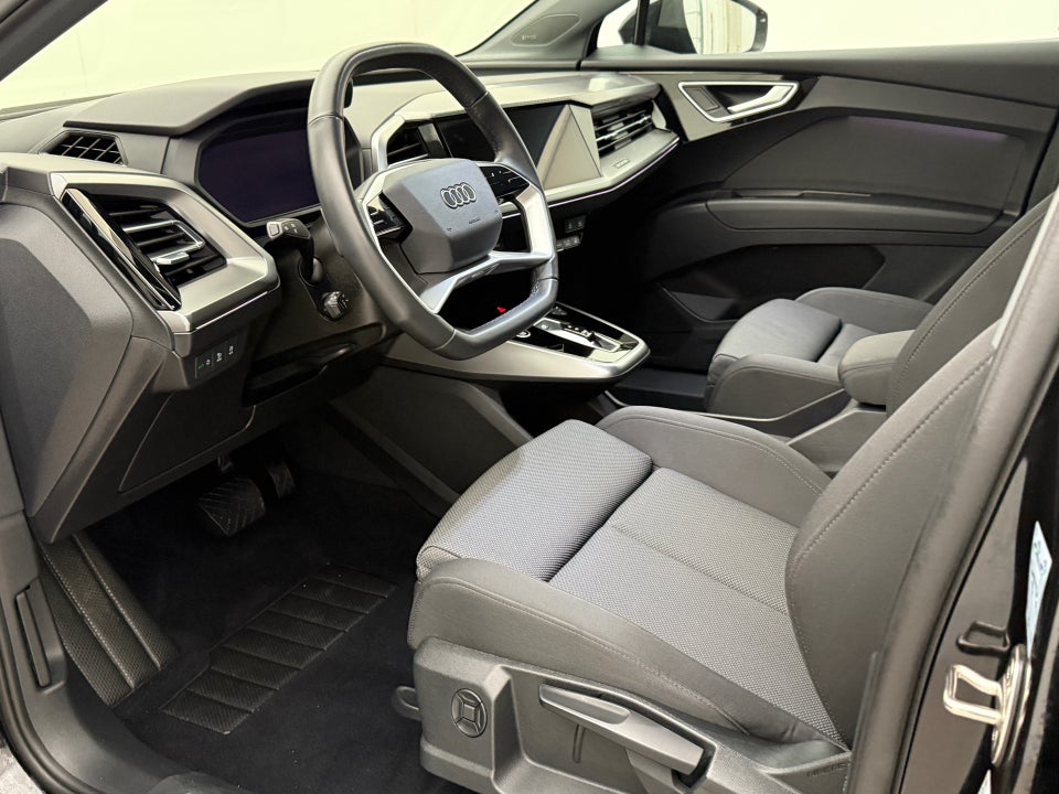 Audi Q4 e-tron 45 Progress 5d