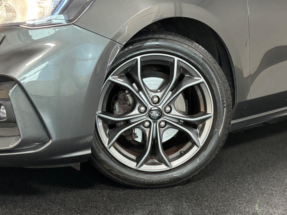 Ford Focus 1,0 EcoBoost ST-Line 5d