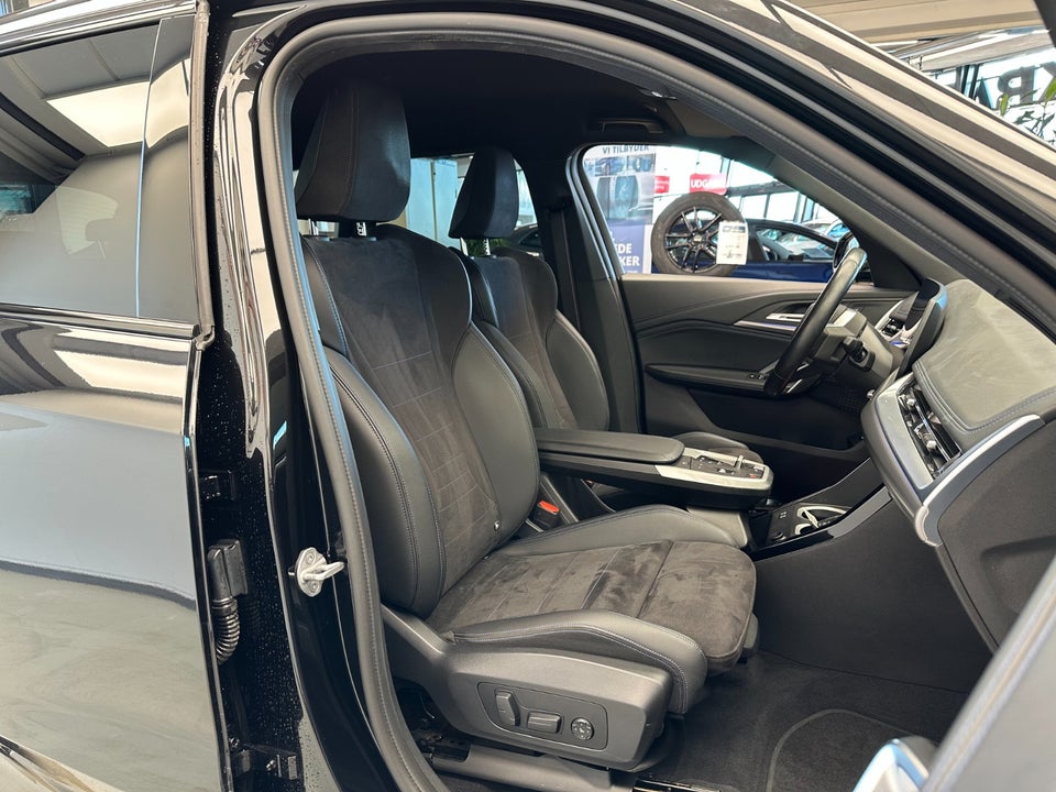 BMW iX1 eDrive20 M-Sport Pro 5d