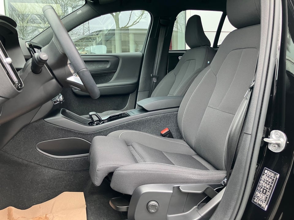 Volvo XC40 P6 ReCharge Core 5d
