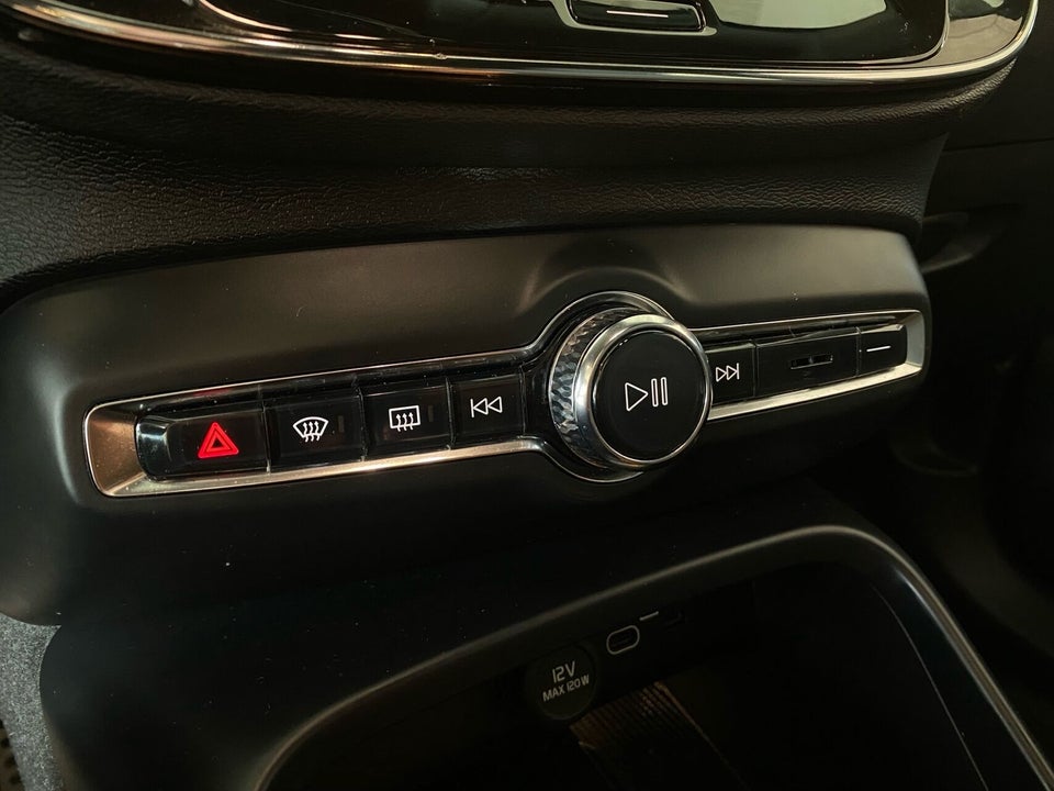 Volvo XC40 P8 ReCharge Twin Plus 5d