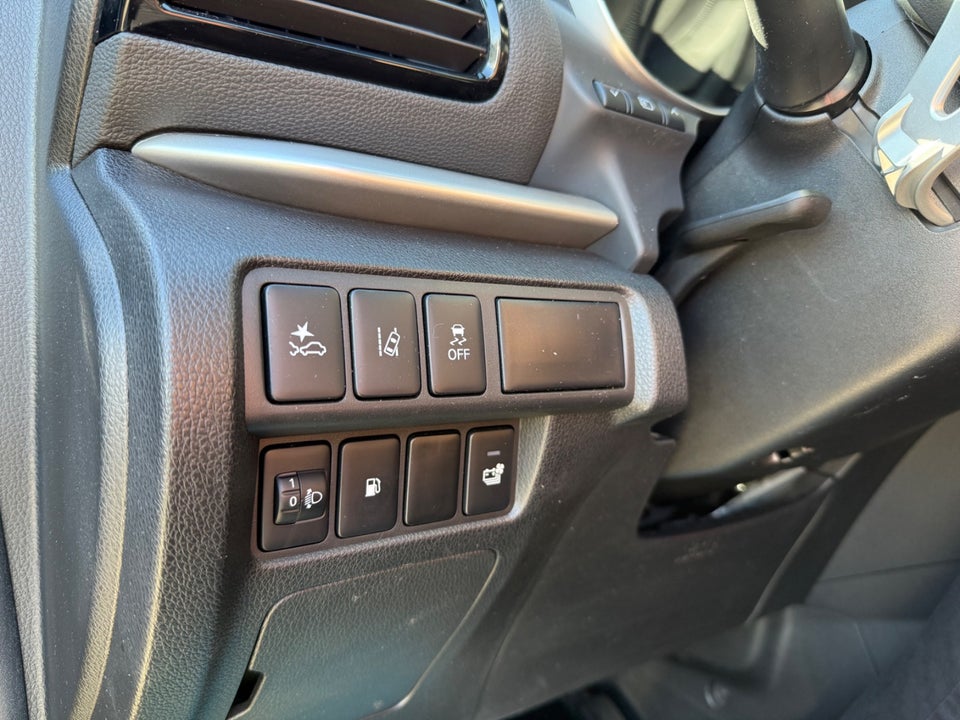 Mitsubishi Eclipse Cross 2,4 PHEV Intense CVT 4WD 5d