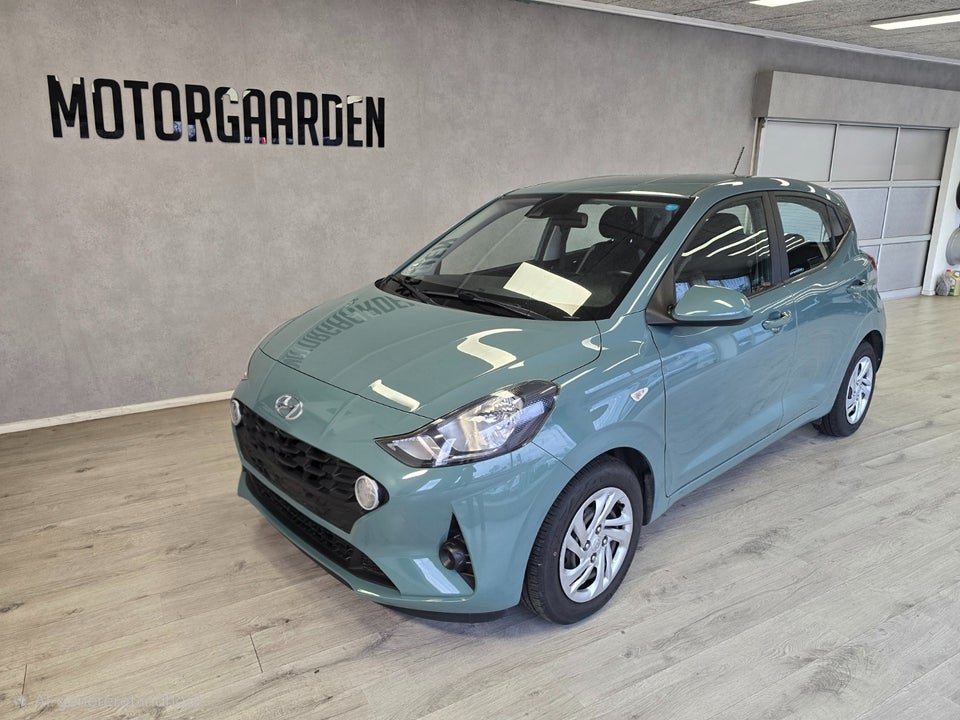 Hyundai i10 1,0 MPi Essential AMT 5d
