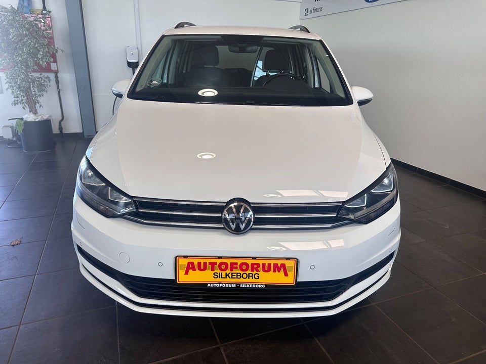 VW Touran 2,0 TDi 115 Comfortline Family DSG Van 5d