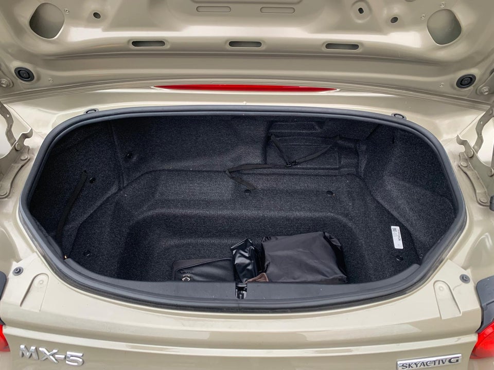 Mazda MX-5 1,5 SkyActiv-G 132 Roadster Prime-Line 2d