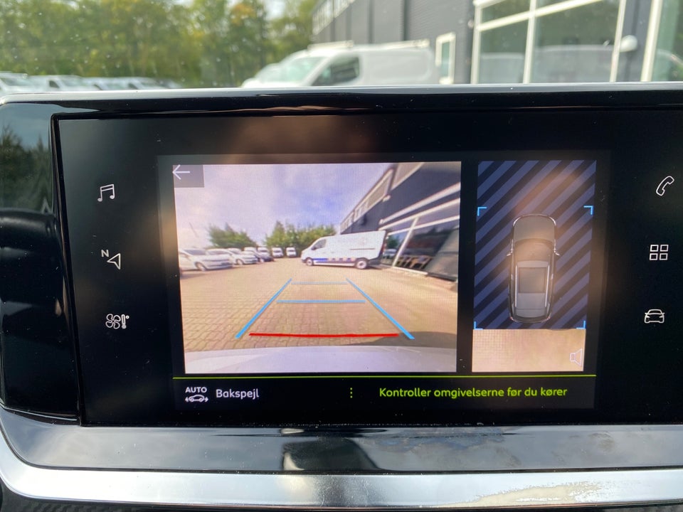 Peugeot 2008 1,5 BlueHDi 110 Allure Pack Van 5d