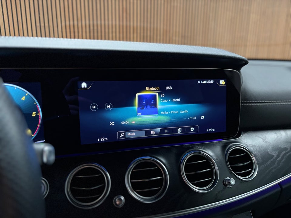 Mercedes E220 d 2,0 Advantage AMG stc. aut. 5d