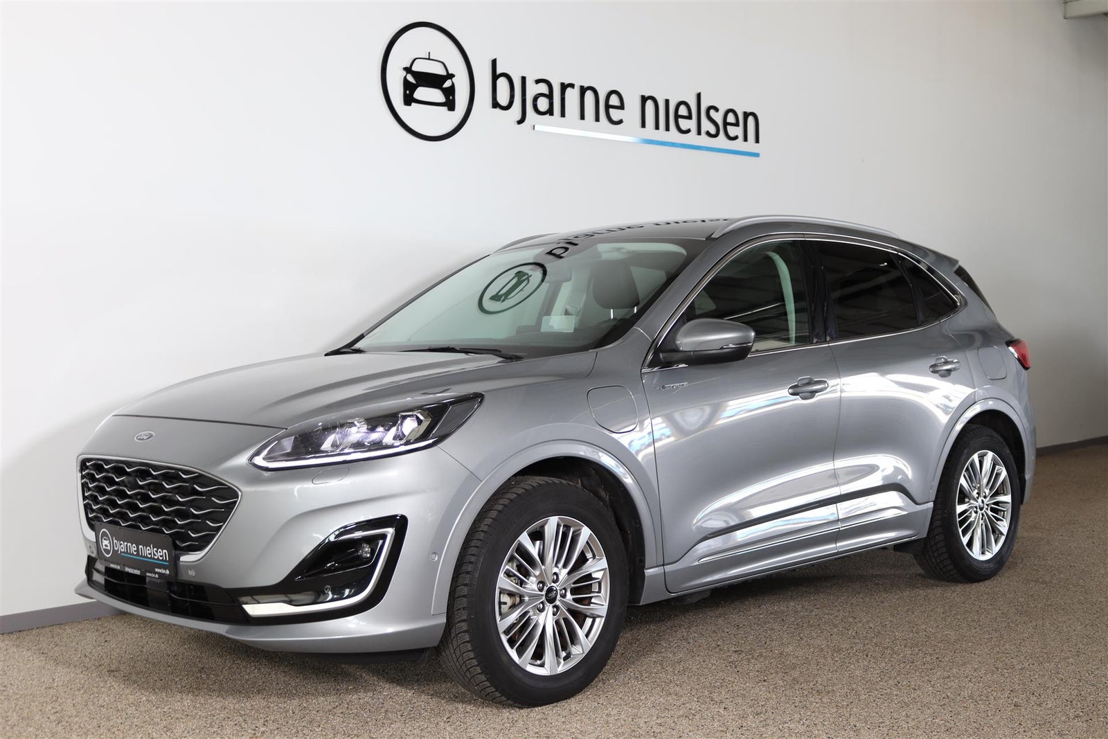 Ford Kuga 2,5 PHEV Vignale CVT 5d