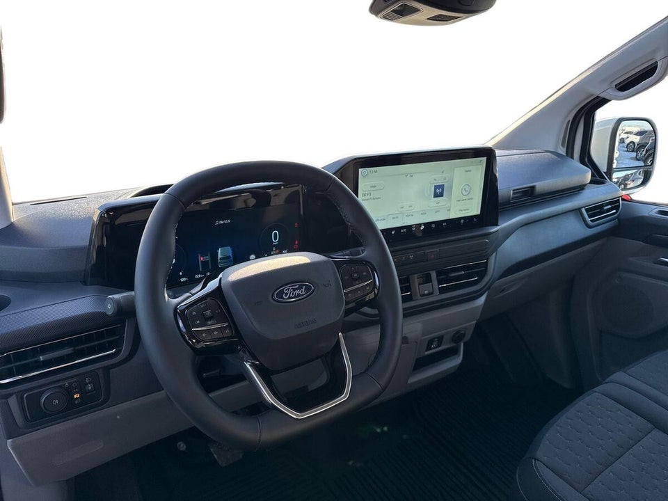 Ford Transit Custom 320L 2,0 EcoBlue Limited aut.