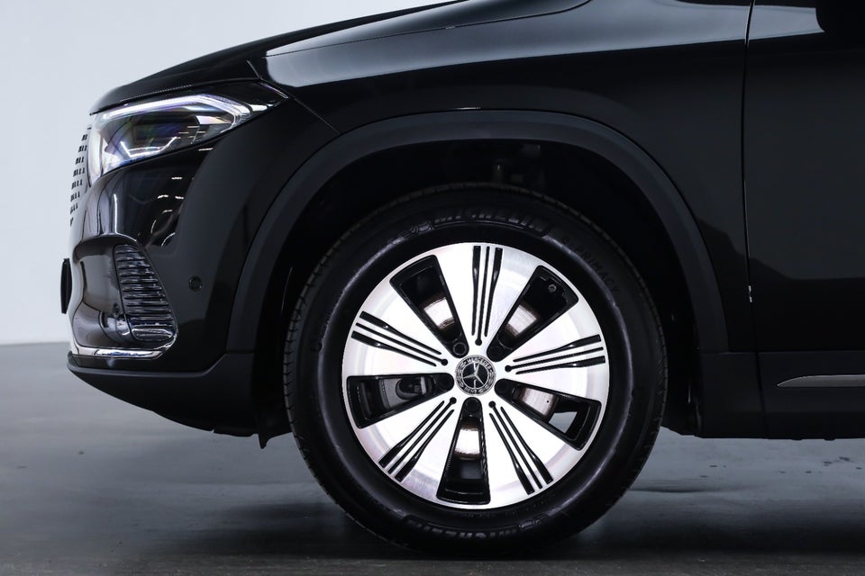 Mercedes EQA350 Progressive 4Matic 5d