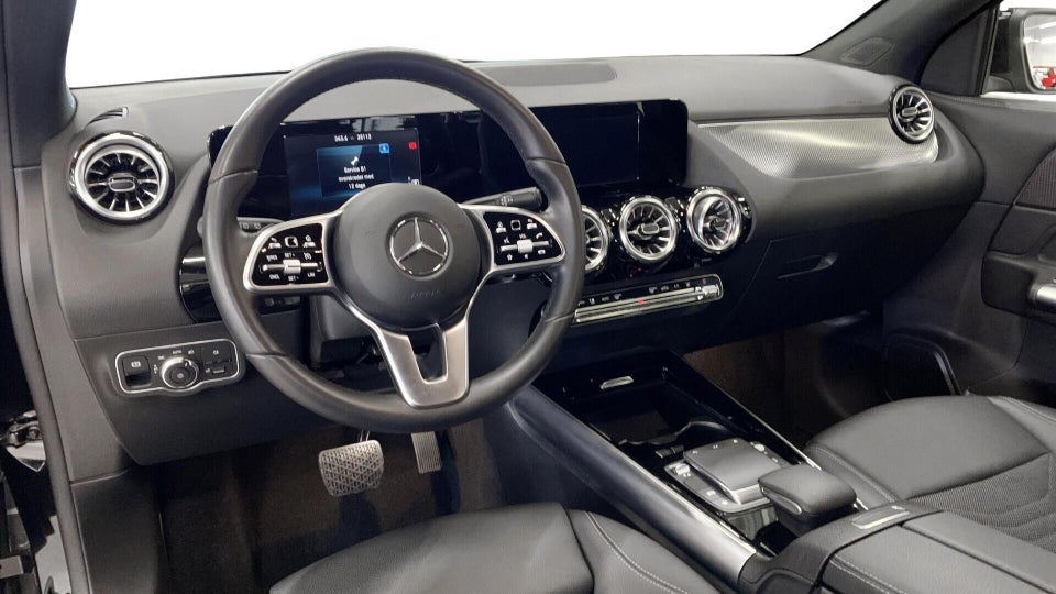 Mercedes EQA250+ Progressive 5d