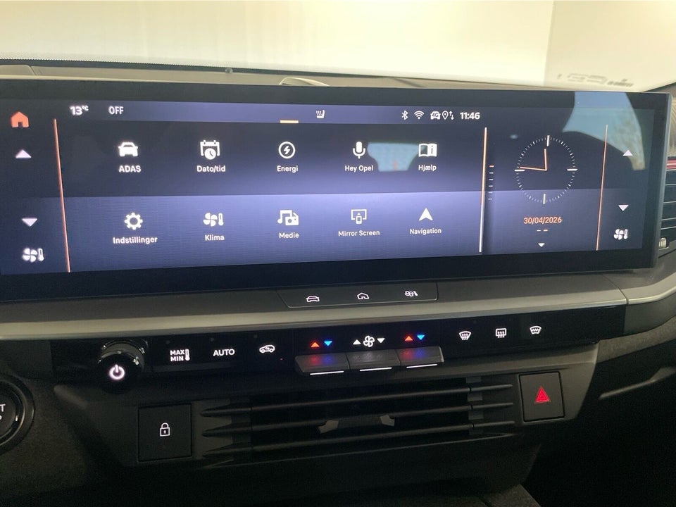 Opel Grandland-e 73 GS Sky 5d