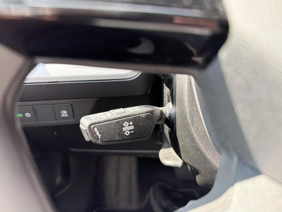 Audi Q4 e-tron 35 Attitude 5d