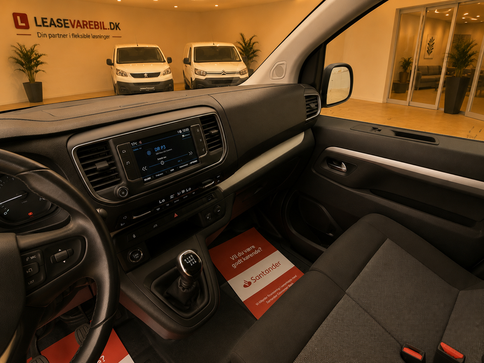 Peugeot Expert 2,0 BlueHDi 144 L3 Premium Van