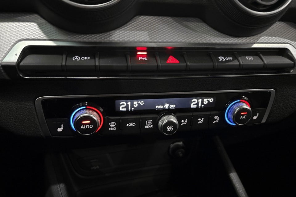 Audi Q2 35 TFSi Prestige S-tr. 5d