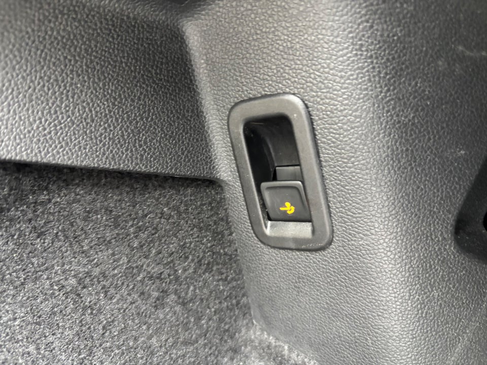 VW Golf VIII 1,5 eTSi 150 Style DSG 5d