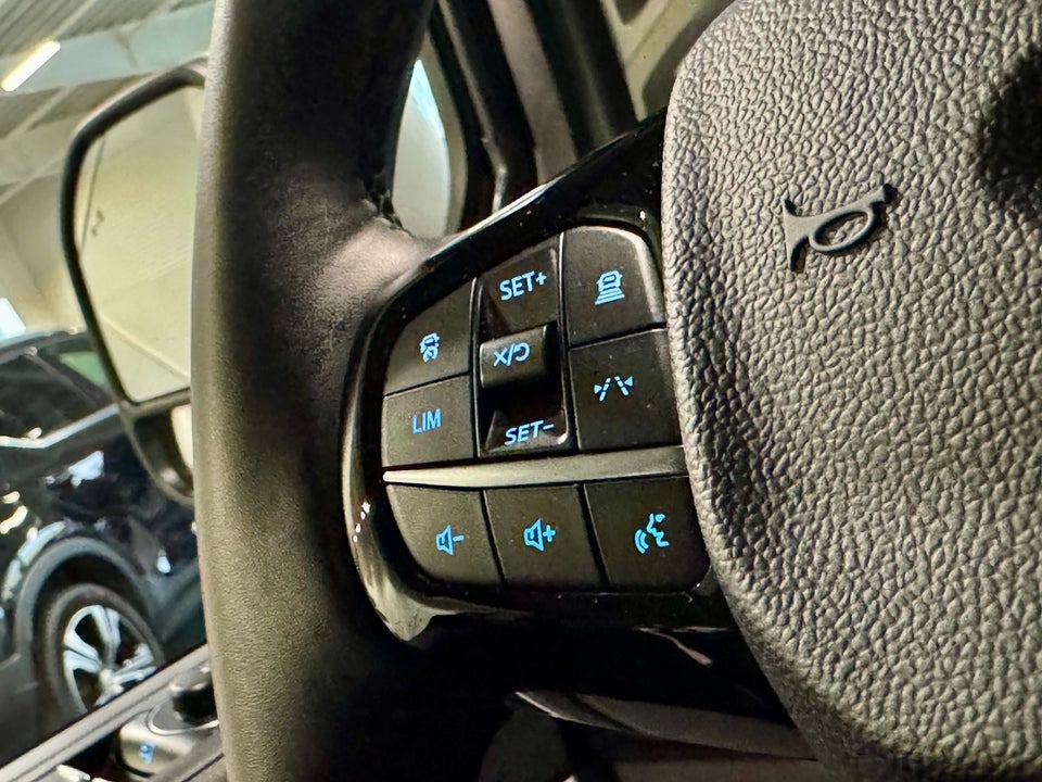 Ford Tourneo Custom 340S 2,5 PHEV Titanium X CVT