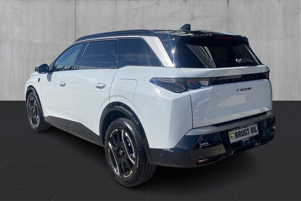 Peugeot e-5008 77 GT 7prs 5d