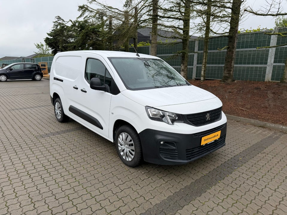 Peugeot Partner 1,5 BlueHDi 130 L2V2 Plus EAT8 Van