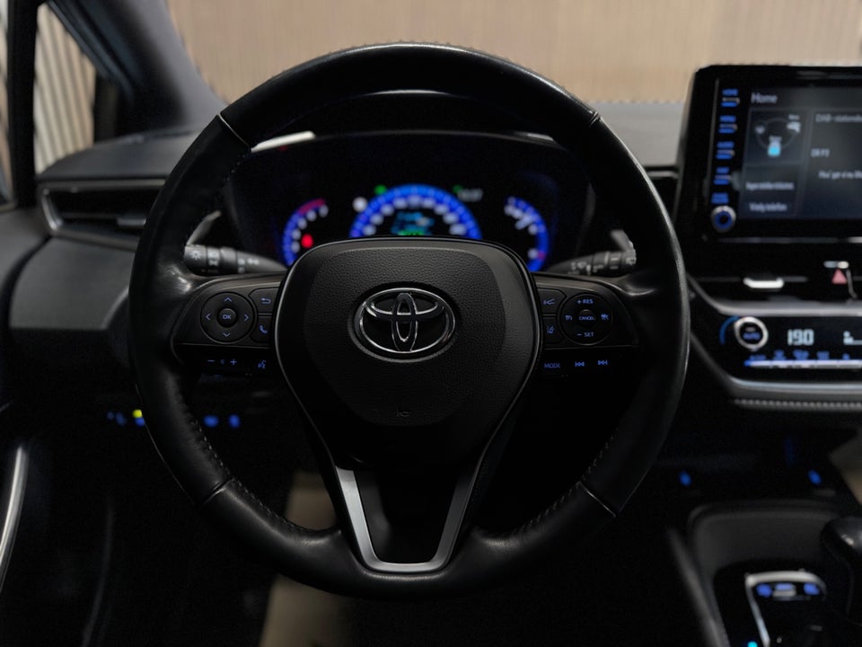 Toyota Corolla 1,8 Hybrid H3 Smart Touring Sports MDS 5d