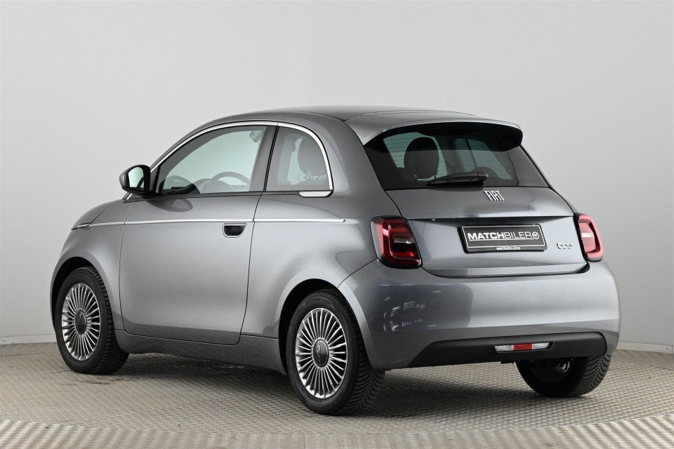 Fiat 500e 42 Icon 3d