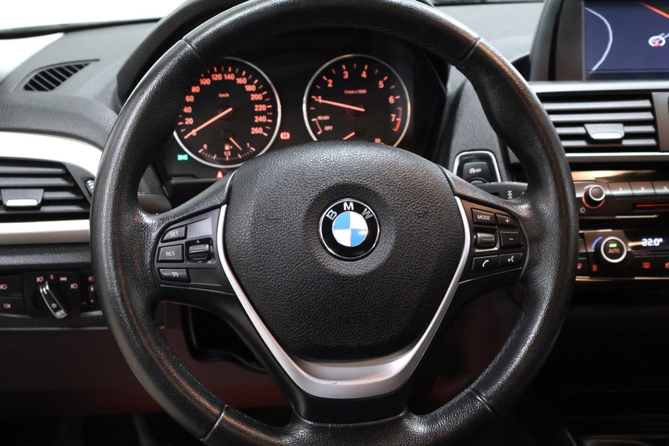BMW 118i 1,5  5d