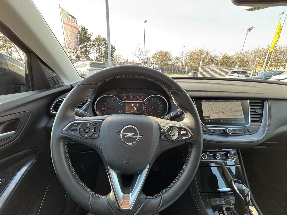 Opel Grandland X 1,2 T 130 Innovation aut. 5d