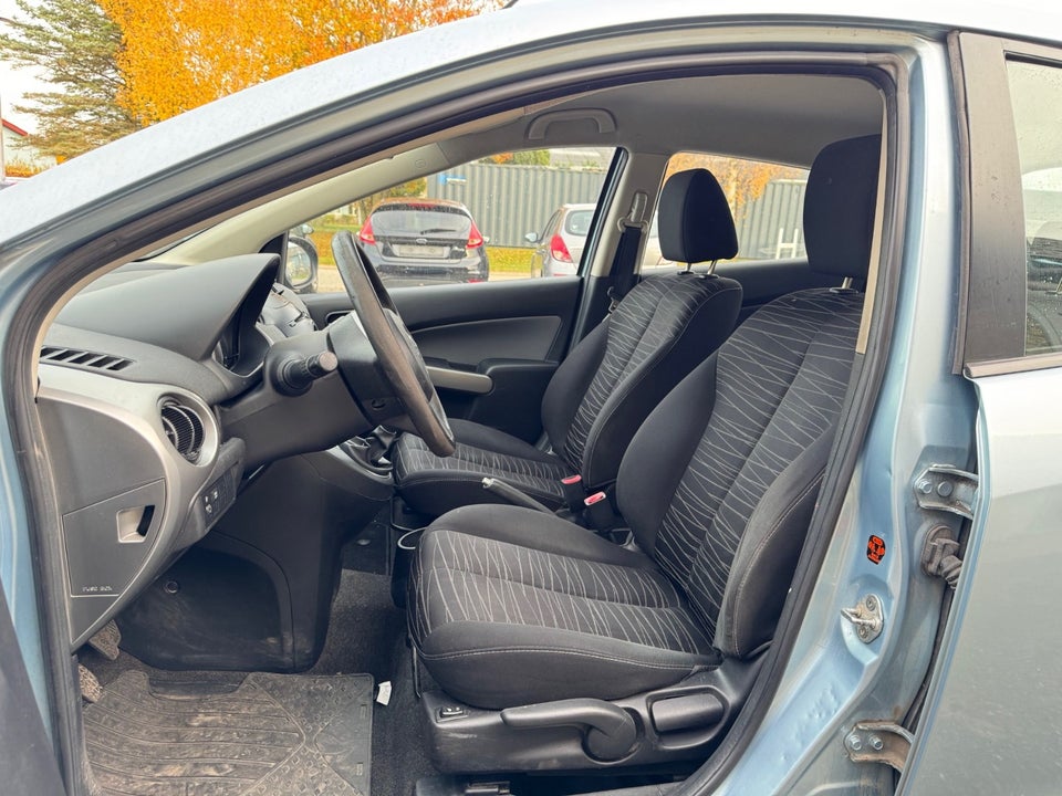 Mazda 2 1,3 Advance 5d