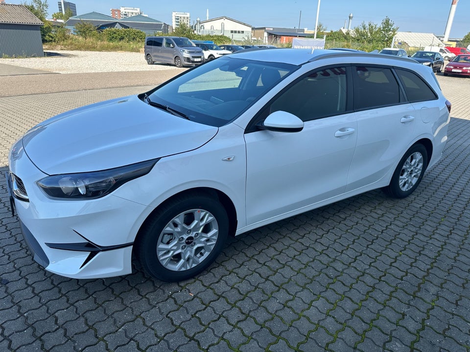 Kia Ceed 1,0 T-GDi Prestige SW 5d