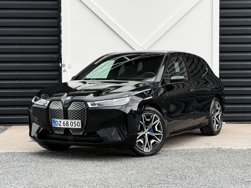 BMW iX xDrive40 Sport 5d
