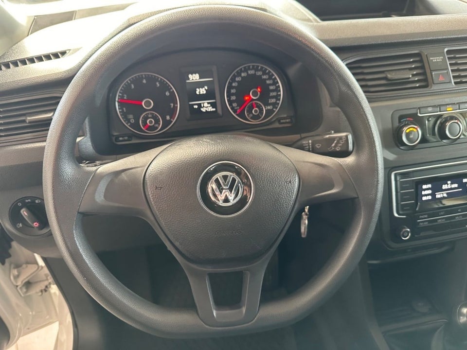 VW Caddy 1,0 TSi 102 BMT Van 4d