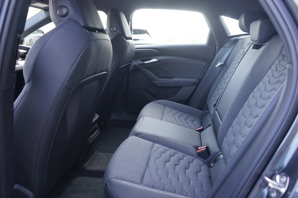 Audi A6 e-tron S-line Sportback 5d