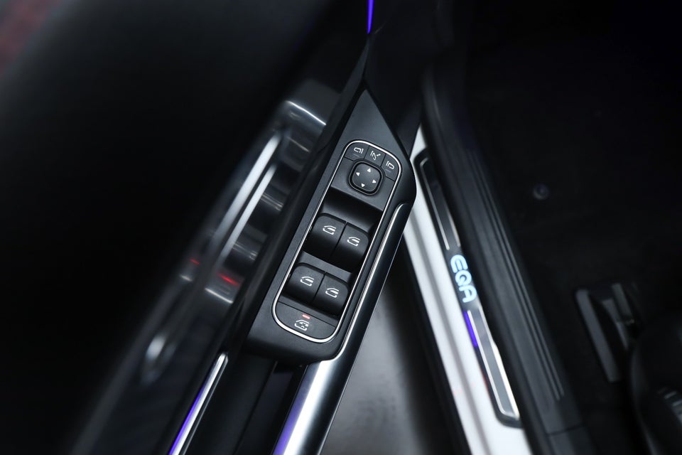 Mercedes EQA250+ AMG Advance 5d