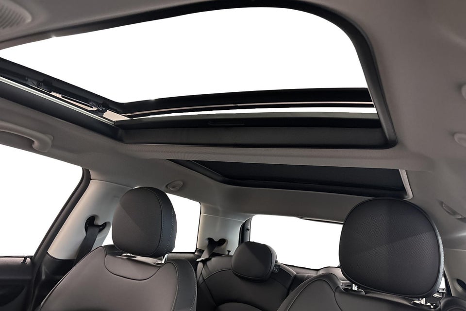 MINI Cooper SE Classic Trim 3d