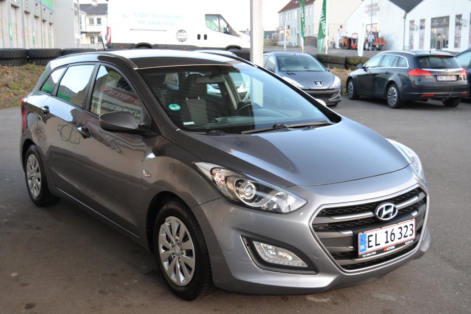 Hyundai i30 1,6 CRDi 110 Active+ CW 5d