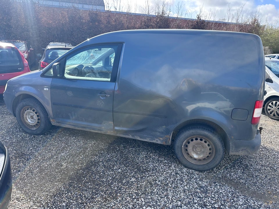 VW Caddy 1,9 TDi DSG 4d