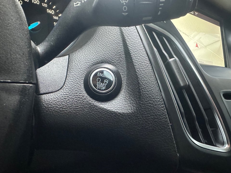 Ford Focus 1,5 SCTi 150 Titanium 5d