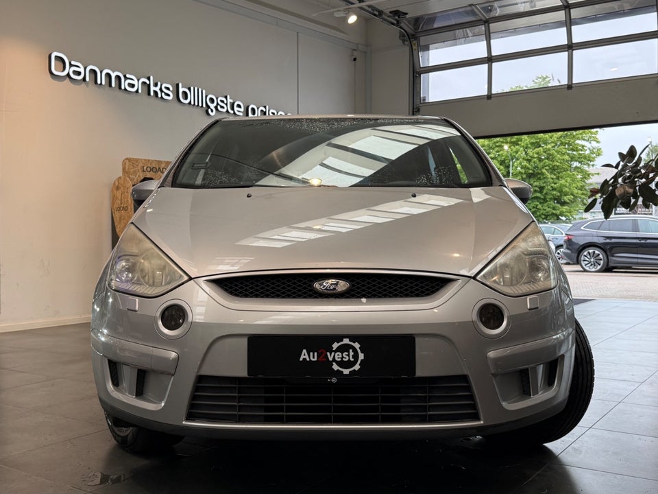 Ford S-MAX 2,0 Titanium 5d