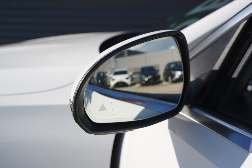 Mercedes C300 2,0 Advantage AMG stc. aut. 5d