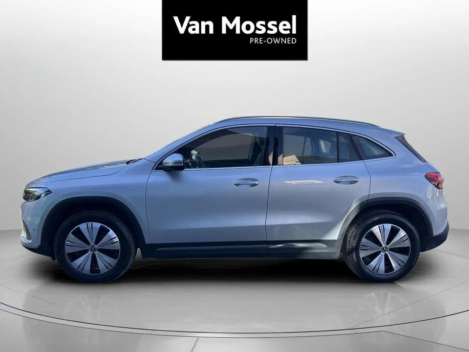 Mercedes EQA250 Progressive 5d