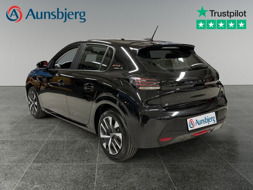 Peugeot e-208 50 Style 5d