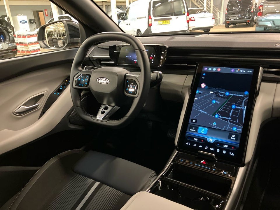 Ford Capri 77 Select Extended Range 5d