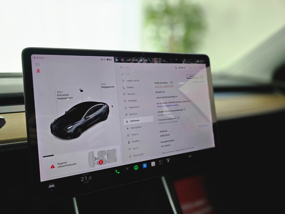 Tesla Model 3 Performance AWD 4d