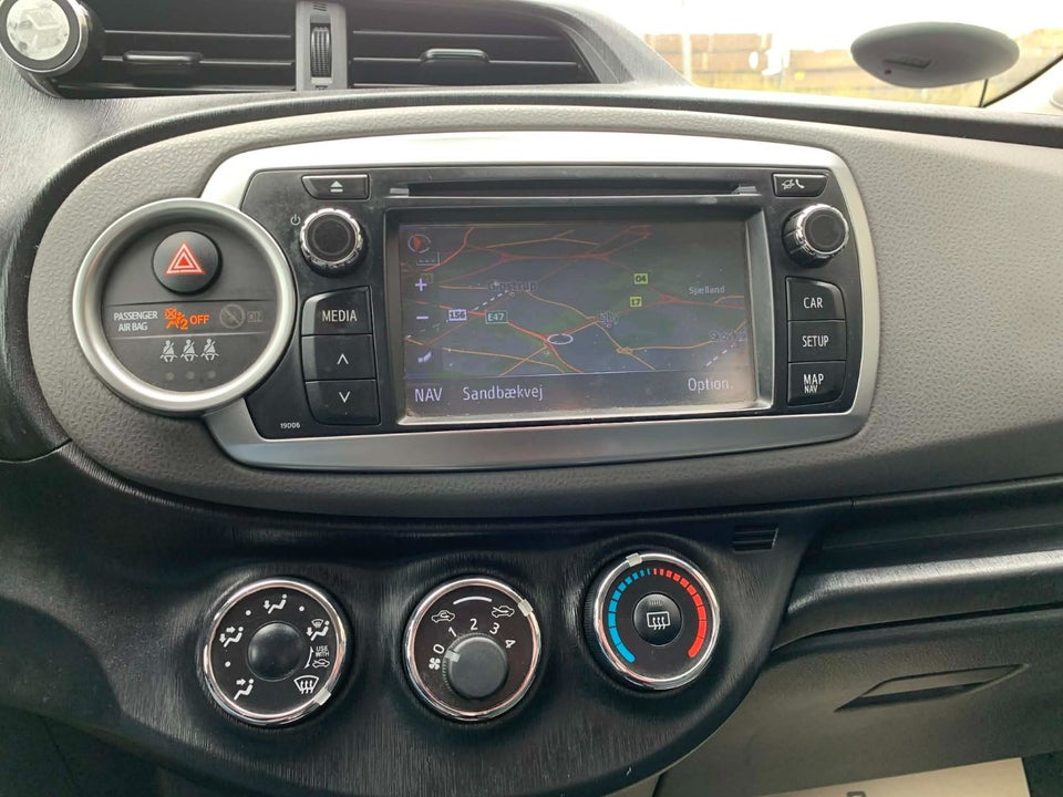 Toyota Yaris 1,3 VVT-i T2 Touch 5d