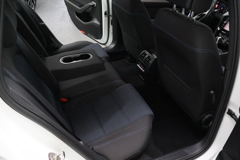 VW Passat 1,4 GTE Variant DSG 5d