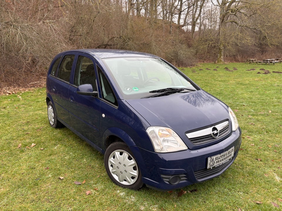 Opel Meriva 1,4 16V Essentia 5d