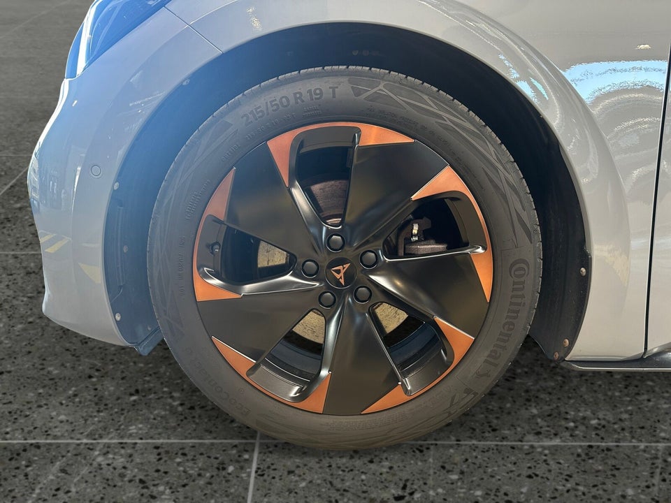 Cupra Born 58  5d