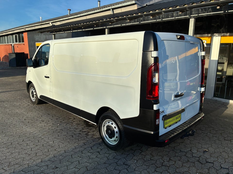 Renault Trafic T29 2,0 dCi 120 L2H1