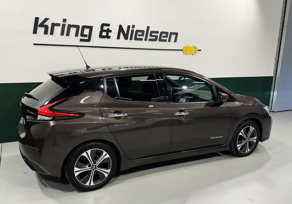 Nissan Leaf 40 Tekna 5d